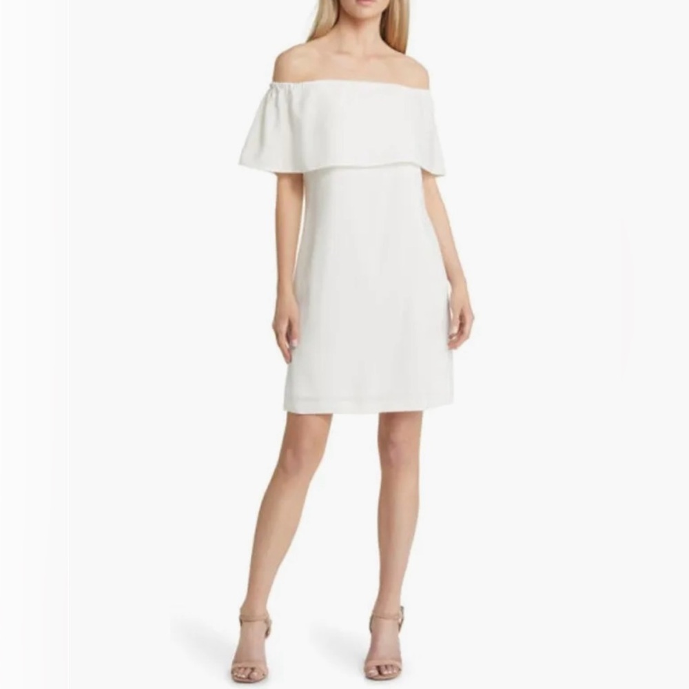 Charles Henry Off the Shoulder Dress in Ivory Size Small